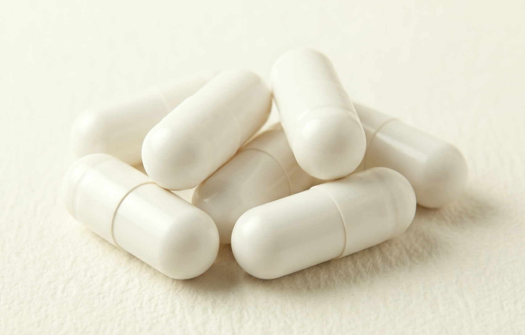 Capsules food and feed suplements